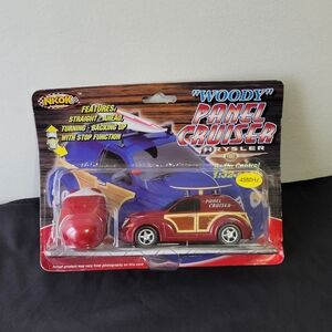 Woody Panel Cruiser Toy Car Set - Blue and Red